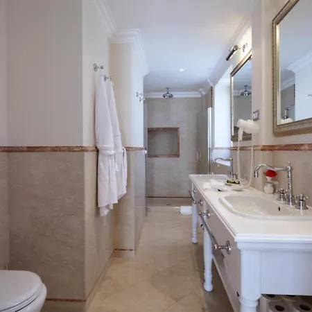 Luxury Jadranka מאקרסקה