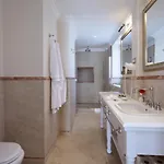 Luxury Jadranka Μακάρσκα